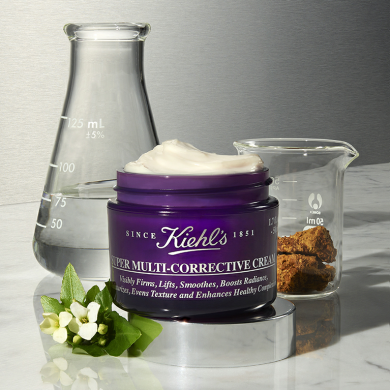 A creamy moisturizer can be used after RETINOL serum to lock in hydration.